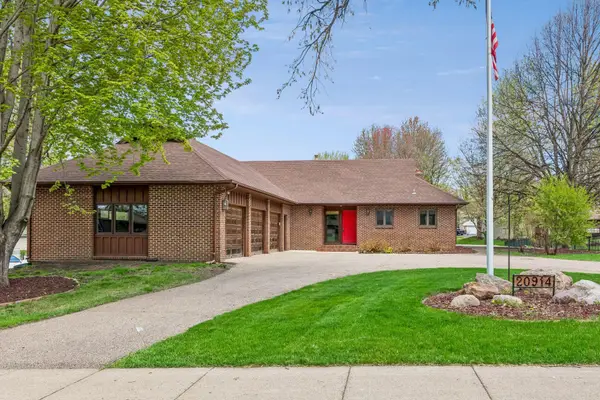 20914 Jacquard Avenue, Lakeville, MN 55044