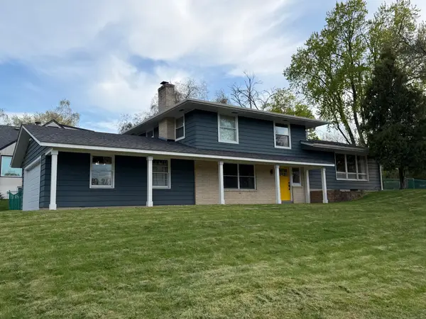 1046 Brooks Avenue W, Saint Paul, MN 55113