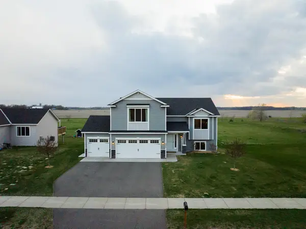 623 Elm Street N, Kimball, MN 55353