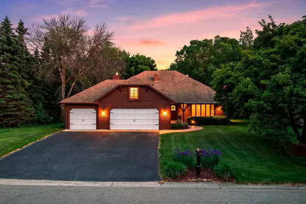 14305 44th Avenue N, Plymouth, MN 55446