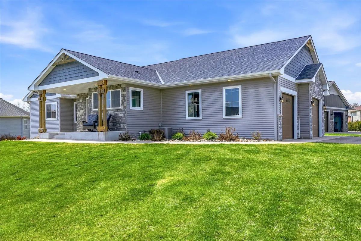 31722 Marshview Court, Lindstrom, MN 55045 - #1