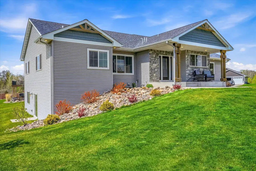 31722 Marshview Court, Lindstrom, MN 55045 - #2