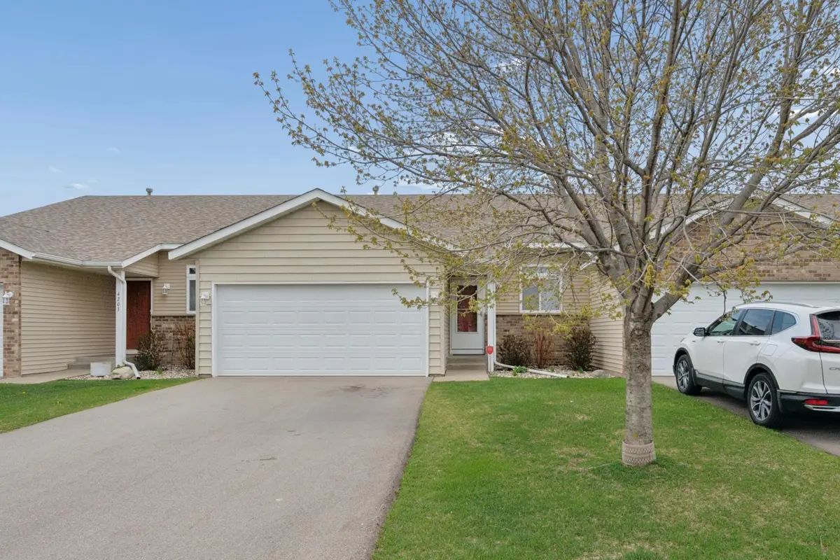 4207 Rymark Court, Shakopee, MN 55379 - #1