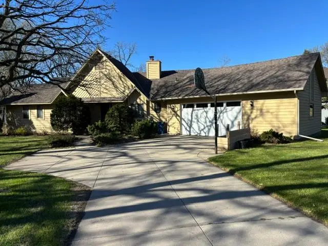 1206 Riverview Court, Sauk Rapids, MN 56379 - #1