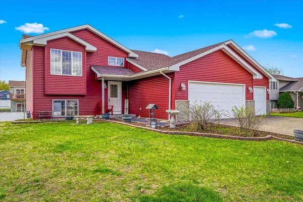 503 Cottonwood Street Sw, Isanti, MN 55040