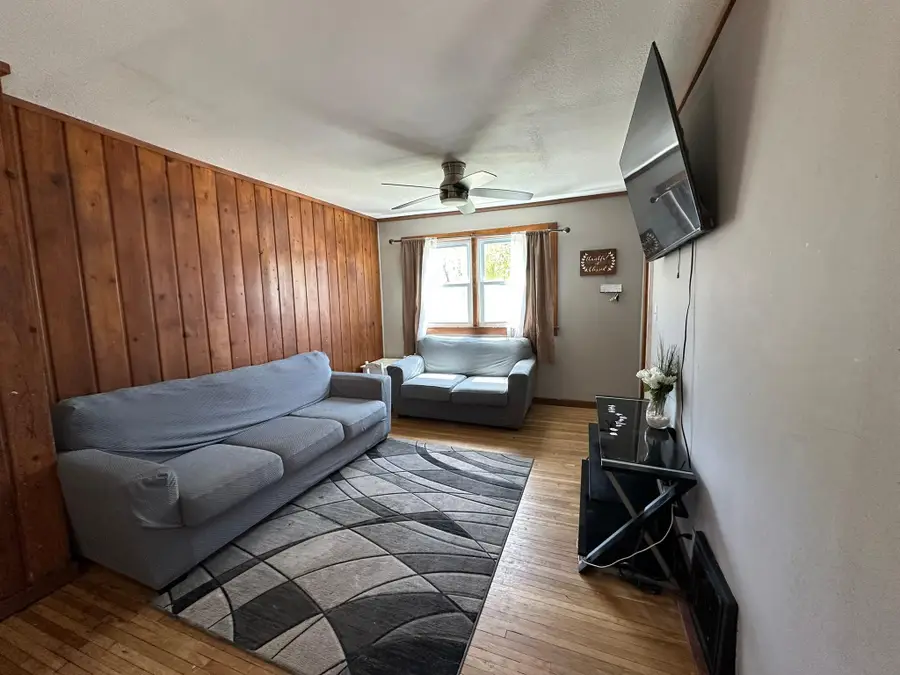 1006 6th Avenue Nw, Austin, MN 55912 - #3