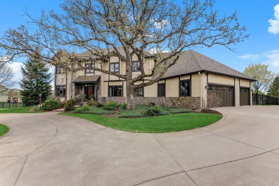 2660 Deer Ridge Ne, Blaine, MN 55449 - #3