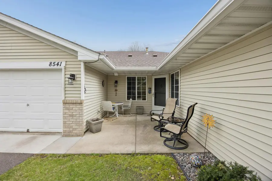 8541 Stratford Lane, Brooklyn Park, MN 55443 - #2