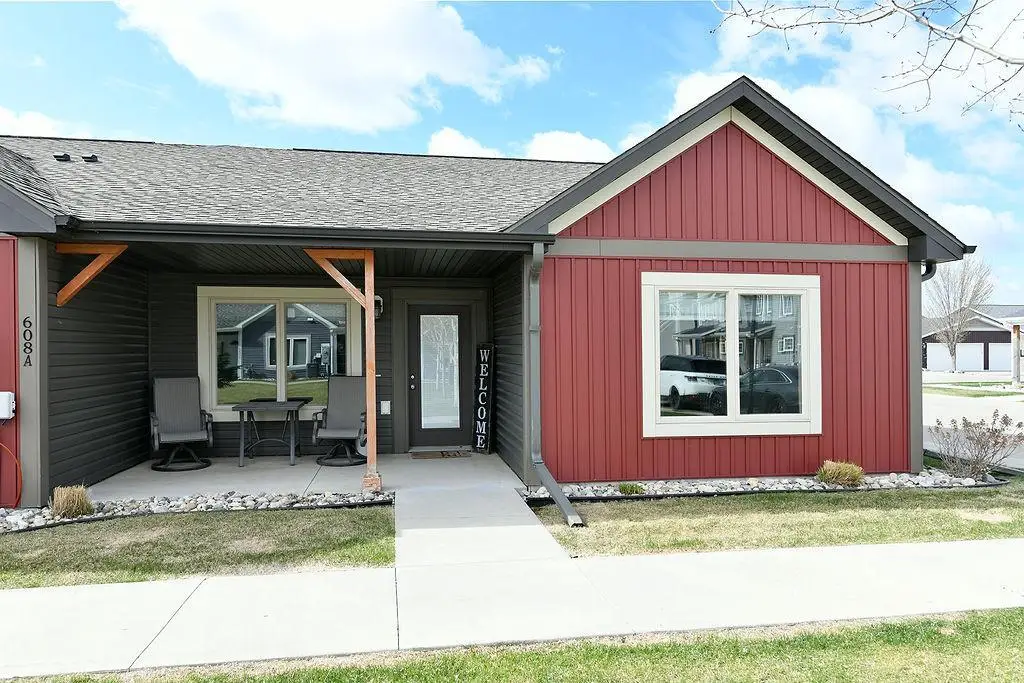 608 34th Way E #A, West Fargo, ND 58078 - #1