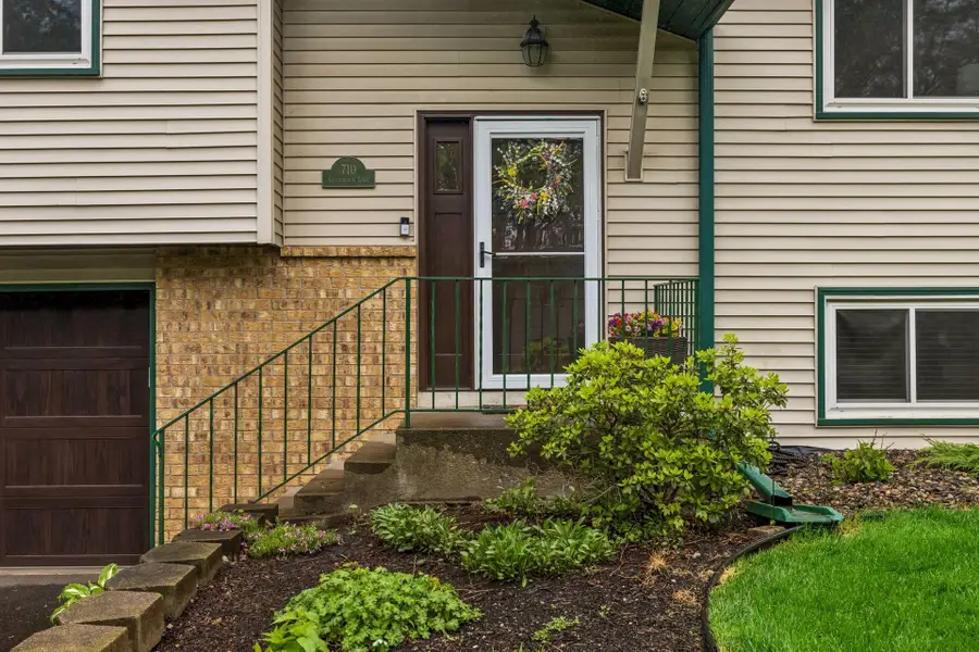 710 Clearbrook Lane, Vadnais Heights, MN 55127 - #3