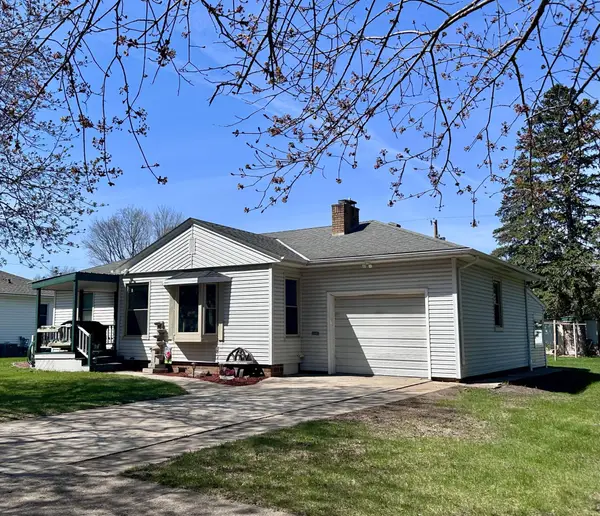 2934 Oak Avenue, Slayton, MN 56172