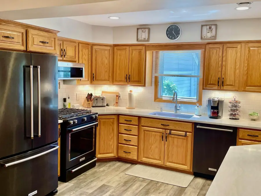 804 22nd Street Nw, Austin, MN 55912 - #3