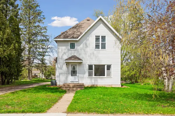 745 Broadway Street, Hammond, WI 54015