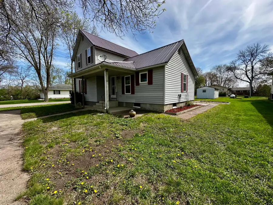 390 N Broadway Street, Vesta, MN 56292 - #2