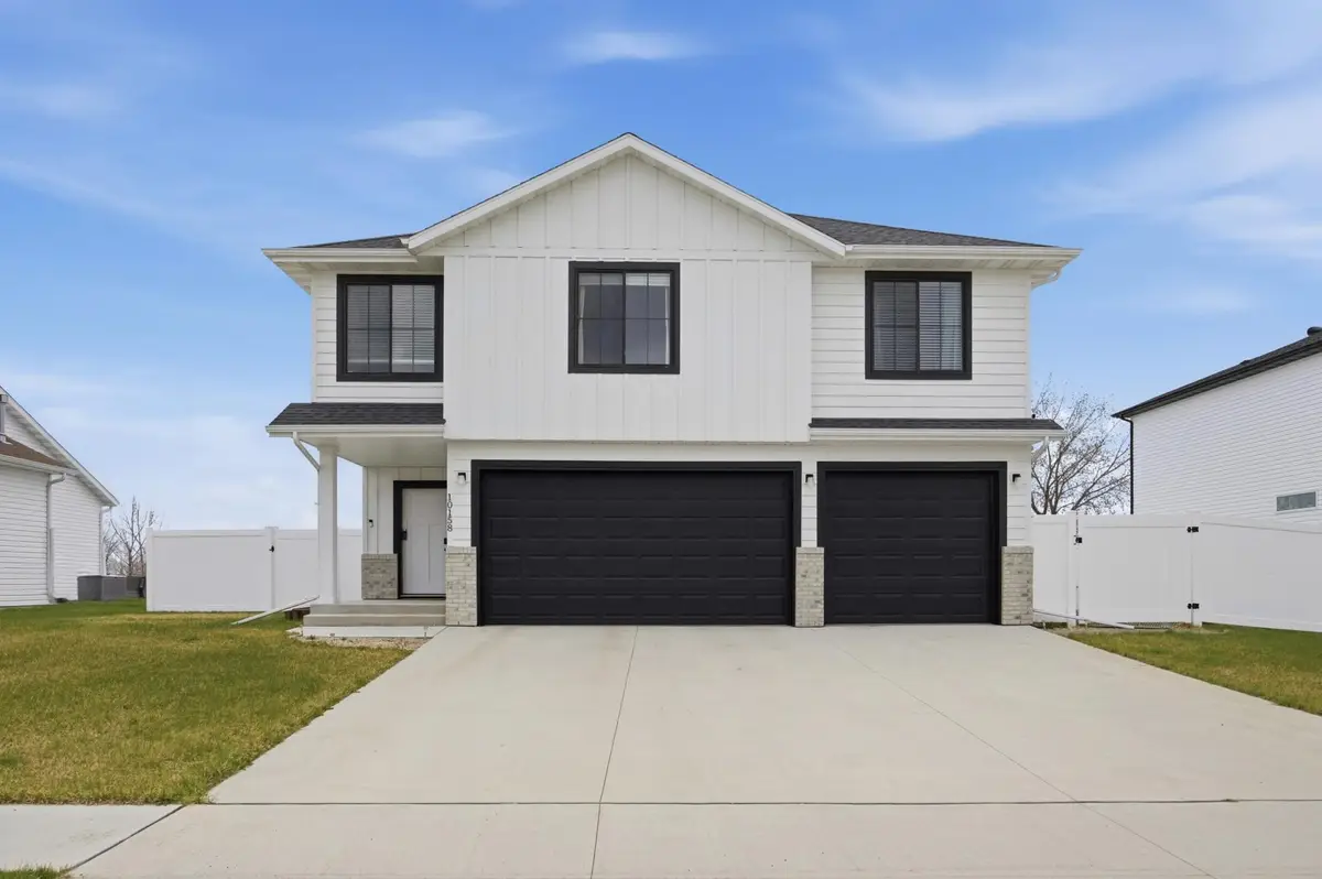 10158 Burgundy Drive, Horace, ND 58047 - #1