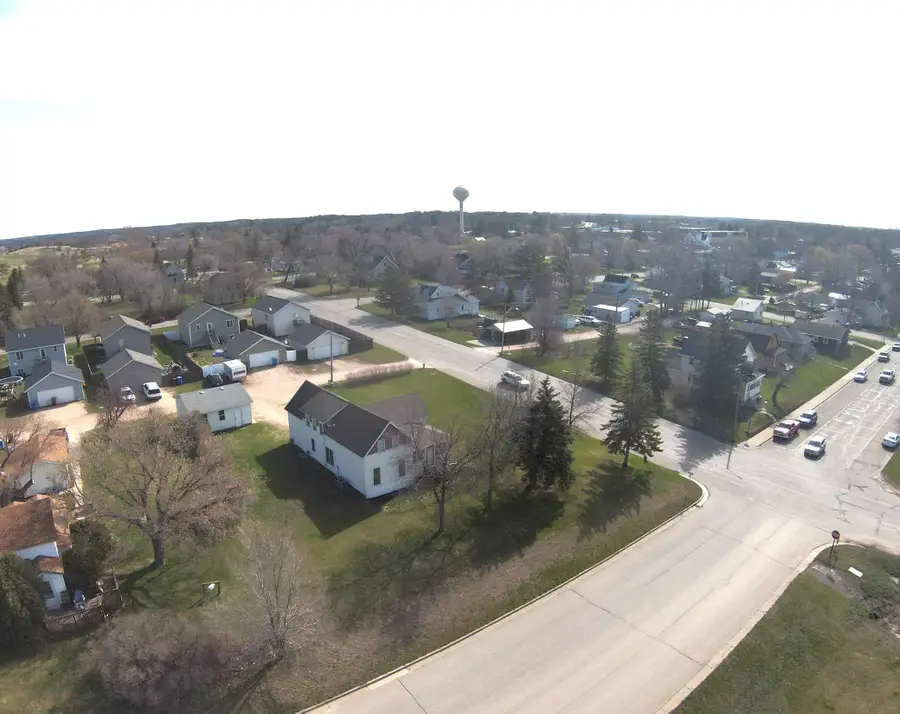 504 W Main Avenue, Frazee, MN 56544 - #3