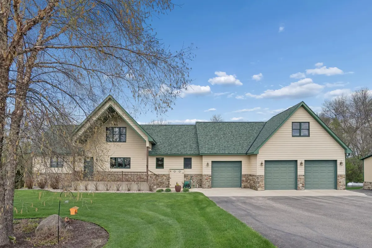 9966 80th Street Sw, Howard Lake, MN 55349 - #1