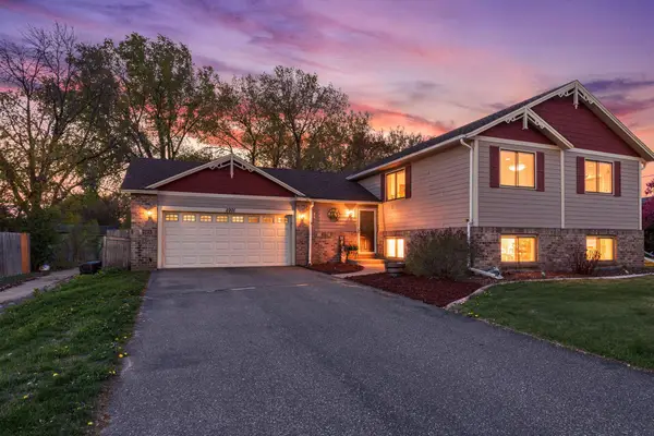2201 84th Avenue N, Brooklyn Park, MN 55444