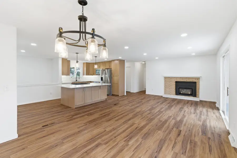 1400 Elm Avenue W, Waseca, MN 56093 - #3