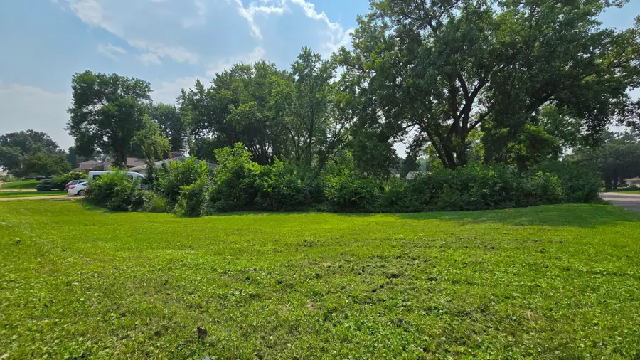 3949 Douglas Drive N, Crystal, MN 55422 - #2