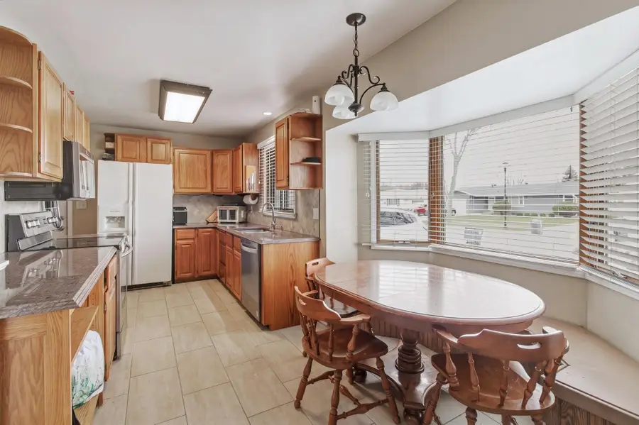 3121 7th Street N, Fargo, ND 58102 - #2