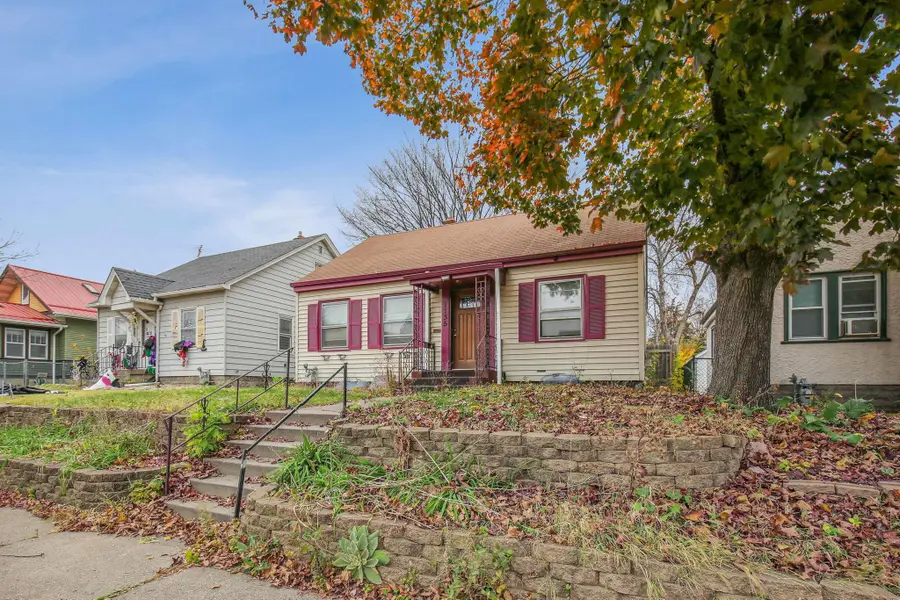 1135 Magnolia Avenue E, Saint Paul, MN 55106 - #2
