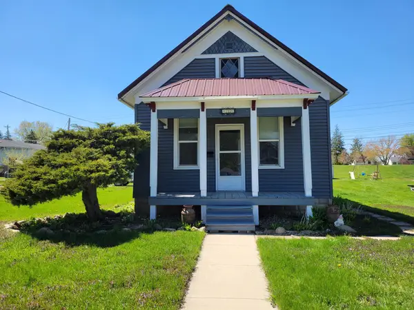 414 Red Wing Avenue, Kenyon, MN 55946