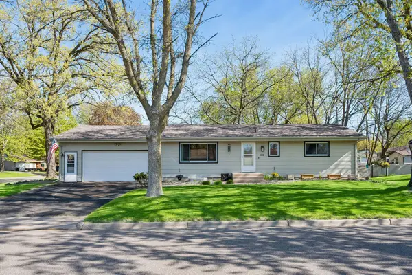 300 Ash Avenue Ne, Saint Michael, MN 55376
