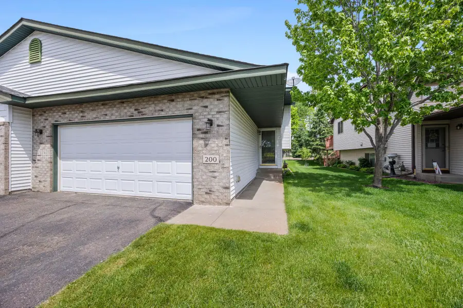 200 21st Avenue Sw, Cambridge, MN 55008 - #3