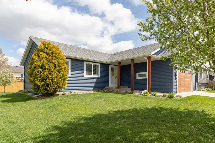 819 3rd Street Ne, Byron, MN 55920 - #2