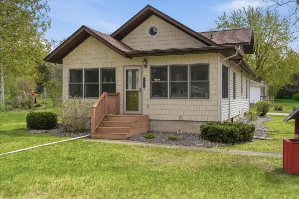 320 W State Street, Dresser, WI 54009