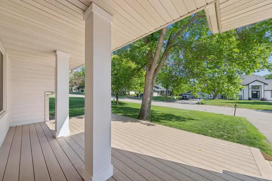 20704 Jaguar Avenue, Lakeville, MN 55044 - #2