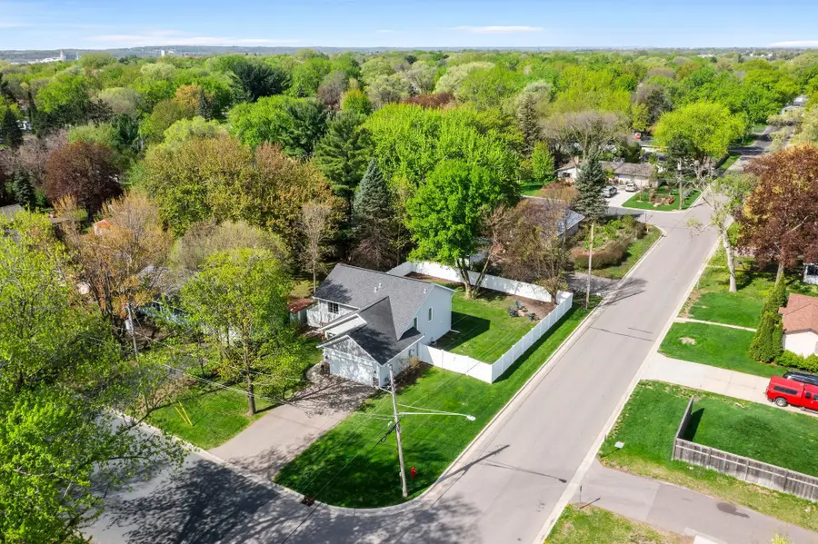 10800 Harrison Avenue S, Bloomington, MN 55437 - #2