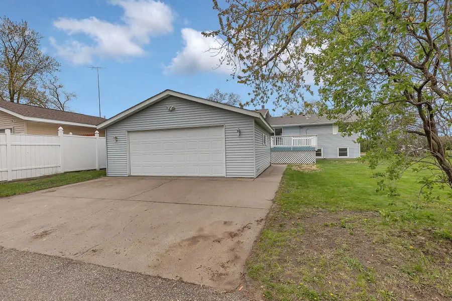 910 38th Avenue N, Saint Cloud, MN 56303 - #2