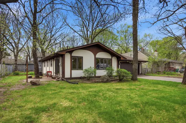 2508 Sherwood Road, Mounds View, MN 55112