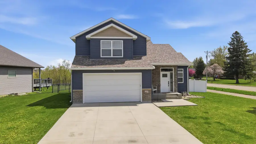 1300 18th Drive Ne, Austin, MN 55912 - #2