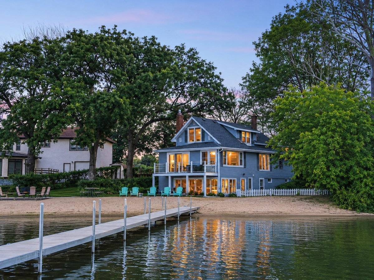 319 Lake Street S, Forest Lake, MN 55025 - #1