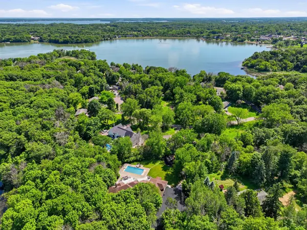 1525 6th Avenue N, Orono, MN 55356