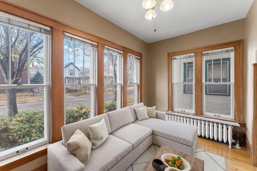 3133 Girard Avenue S #1, Minneapolis, MN 55408 - #2