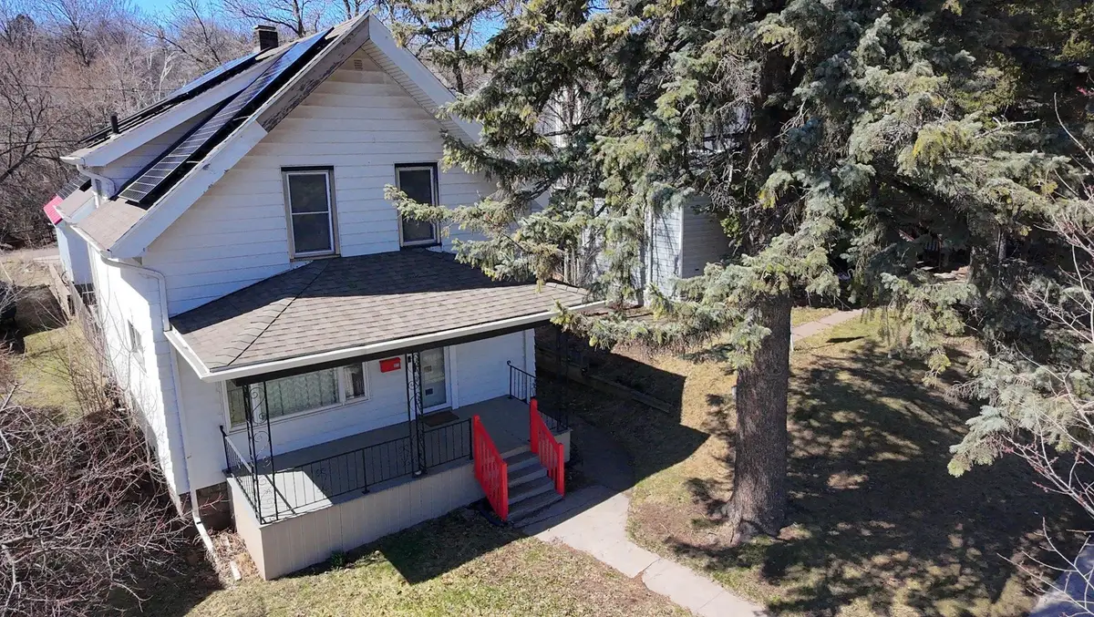 823 N 57th Avenue W, Duluth, MN 55807 - #1