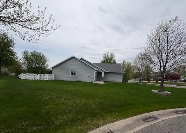 1367 Heritage Avenue Nw, Hutchinson, MN 55350 - #3