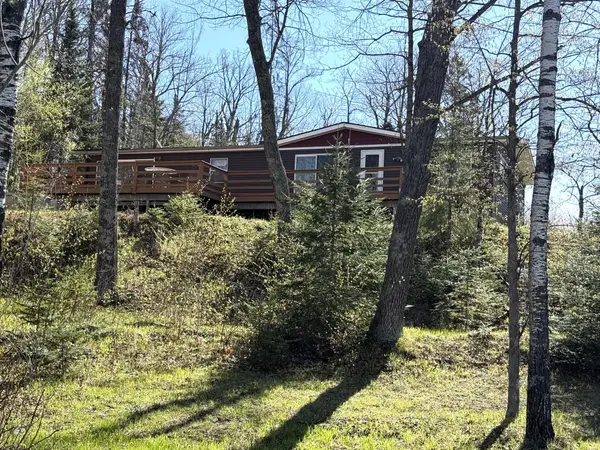 54167 Oak Tree Drive, Kerrick, MN 55756