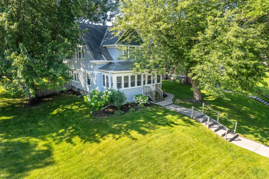 228 E Vernon Avenue, Fergus Falls, MN 56537 - #2