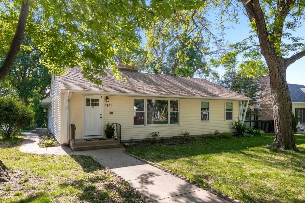 3435 Zenith Avenue N, Robbinsdale, MN 55422 - #1