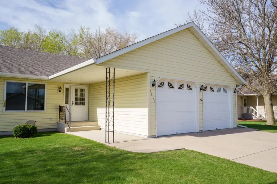 1006 8th Street S, Waite Park, MN 56387 - #3