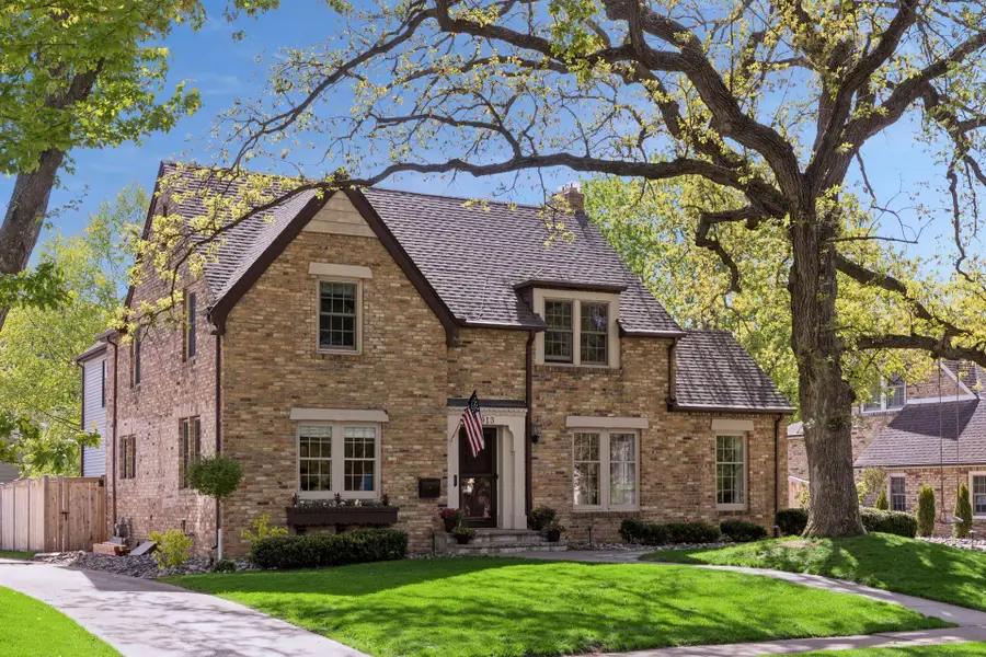 4913 Bruce Avenue, Edina, MN 55424 - #3