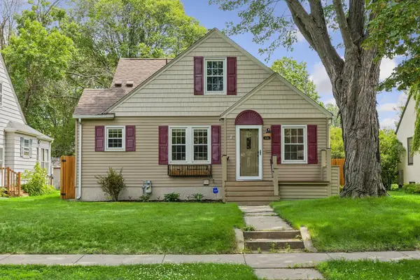 4136 Abbott Avenue N, Robbinsdale, MN 55422