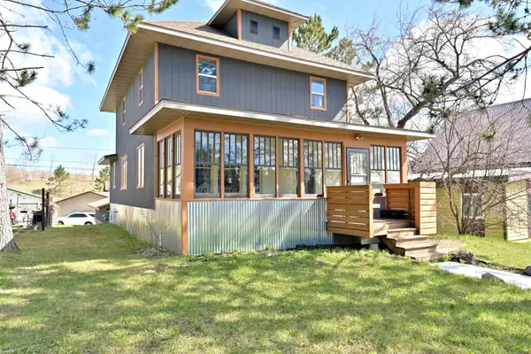105 Roosevelt Street, Coleraine, MN 55722