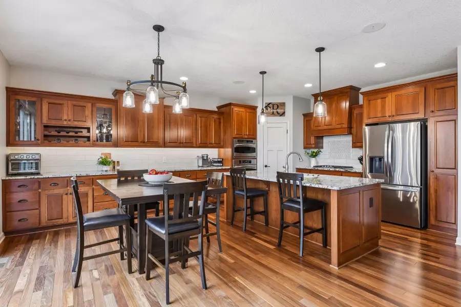 16527 75th Avenue N, Maple Grove, MN 55311 - #3