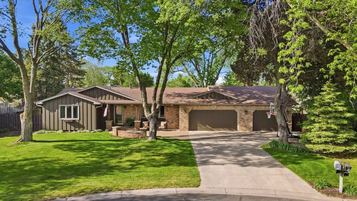3938 Blackhawk Circle, Eagan, MN 55122 - #1